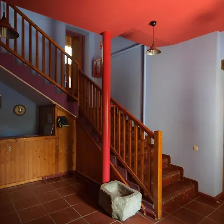 Hostal Casa Salinas *