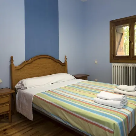 Casa Salinas Hostal Secastilla